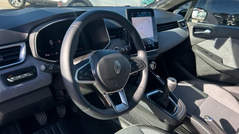 Renault Clio Techno TCe 90 (67kw)