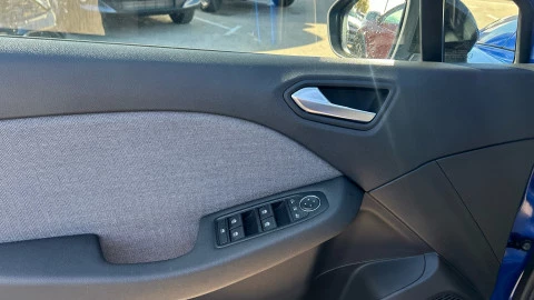 Renault Clio Techno TCe 90 (67kw)