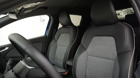 Renault Clio Techno TCe 90 (67kw)