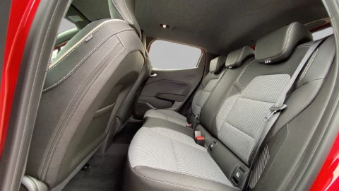 Renault Clio Techno E-Tech full hybrid 145 (103kw)