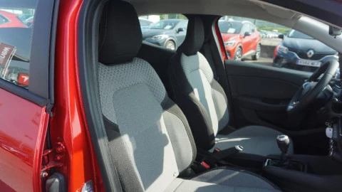 Renault Clio Evolution TCe 90 (67kw)