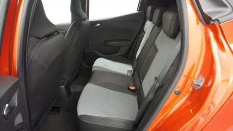 Renault Clio Evolution TCe 90 (67kw)