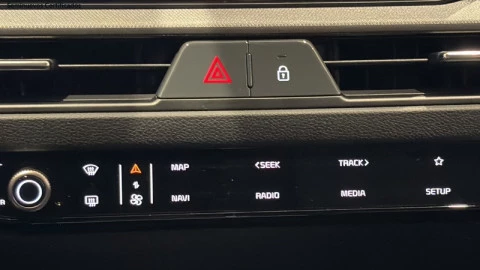 Kia Stonic 1.0 T-GDi 85kW (115CV) MHEV Concept