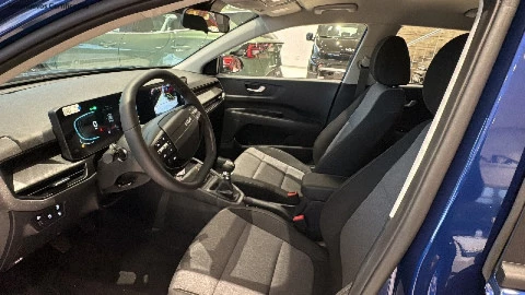 Kia Stonic 1.0 T-GDi 85kW (115CV) MHEV Concept