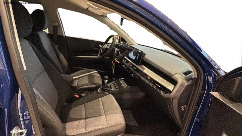 Kia Stonic 1.0 T-GDi 85kW (115CV) MHEV Concept