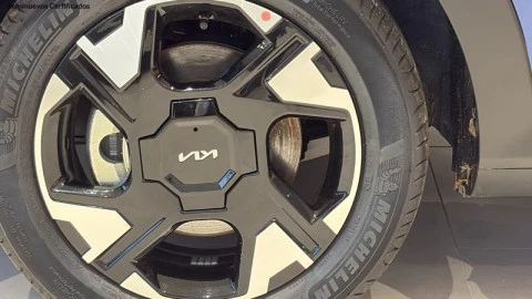 Kia Stonic 1.0 T-GDi 85kW (115CV) MHEV Concept