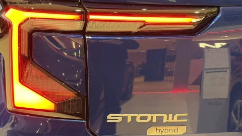 Kia Stonic 1.0 T-GDi 85kW (115CV) MHEV Concept