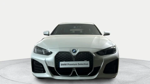 BMW i4 eDrive35