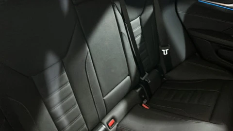 BMW i4 eDrive35