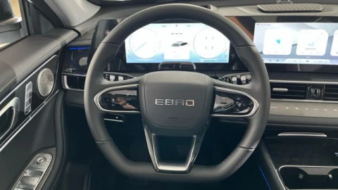 EBRO S700 1.5 TGDI PHEV Luxury E-CVT