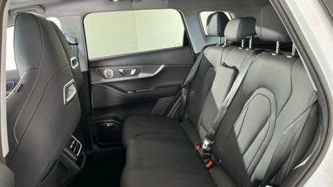 EBRO S700 1.5 TGDI PHEV Luxury E-CVT