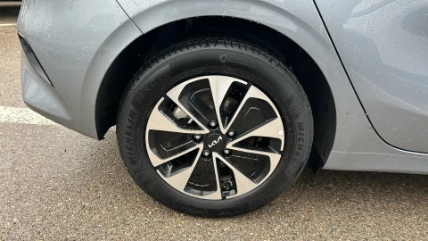 Kia Ceed 1.0 T-GDi 74kW (100CV) Drive