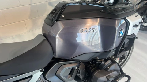 BMW R 1300 GS Adventure 107 kW