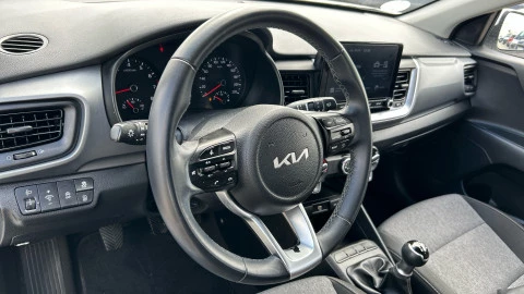 Kia Stonic 1.2 DPi 62kW (84CV) Concept