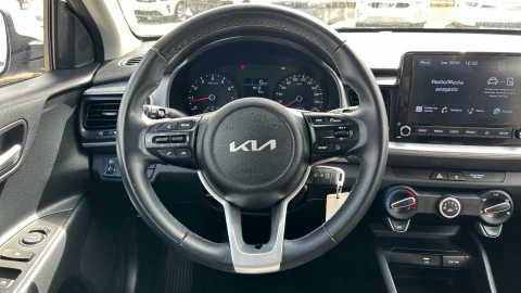 Kia Stonic 1.2 DPi 62kW (84CV) Concept