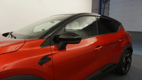 Renault Captur techno Eco-G 100cv (74 kW)