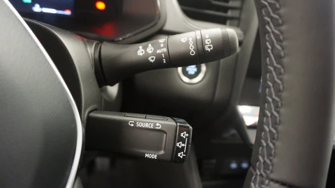 Renault Captur techno Eco-G 100cv (74 kW)