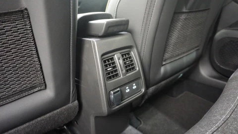 Renault Captur techno Eco-G 100cv (74 kW)