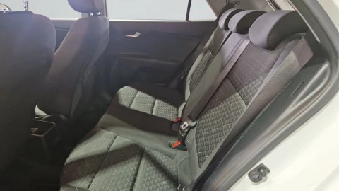 Kia Rio 1.0 T-GDi 74kW (100CV) MHEV iMT Concept