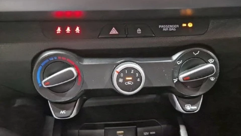 Kia Rio 1.0 T-GDi 74kW (100CV) MHEV iMT Concept