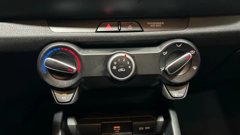 Kia Stonic 1.0 T-GDi 74kW (100CV) MHEV MT Concept