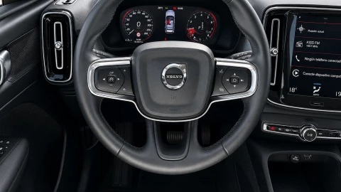 Volvo XC40 1.5 T3 Momentum Pro Auto