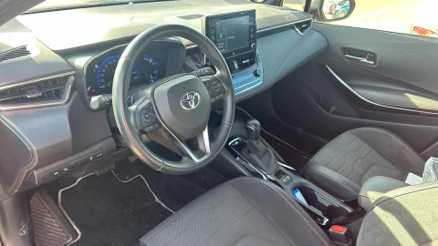 Toyota Corolla 2.0 180H ADVANCE E-CVT TOURING SPORT