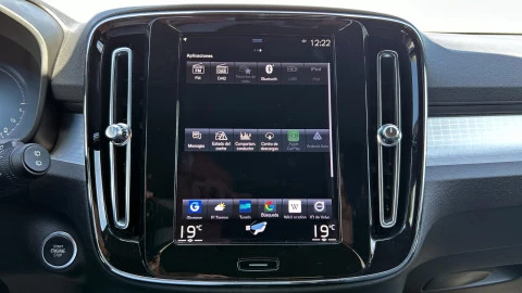 Volvo XC40 1.5 T4 Recharge PHEV Core Auto