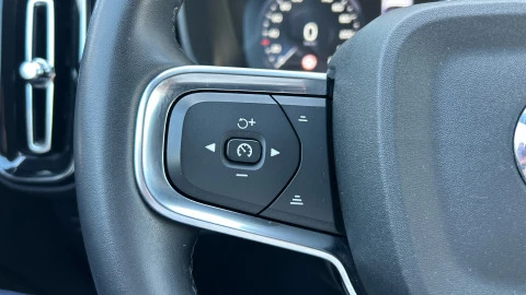 Volvo XC40 1.5 T4 Recharge PHEV Core Auto