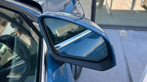 Volvo XC40 1.5 T4 Recharge PHEV Core Auto