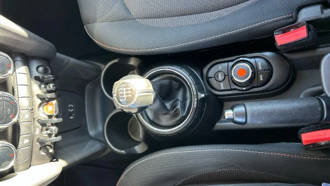 MINI COOPER D 5 PUERTAS