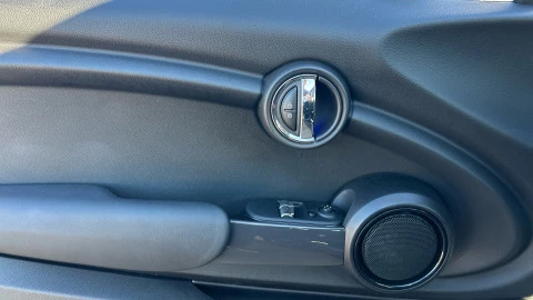 MINI COOPER D 5 PUERTAS