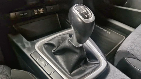 Kia Ceed 1.4 T-GDi 103kW (140CV) Tech