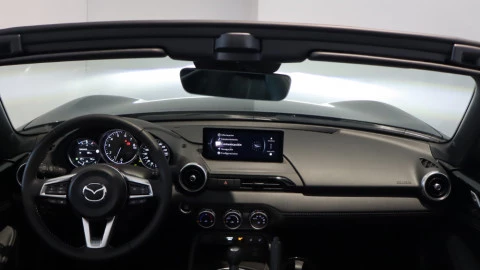 Mazda MX-5 Exclusive-Line