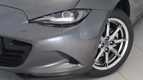 Mazda MX-5 Exclusive-Line