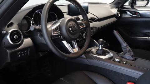 Mazda MX-5 Exclusive-Line