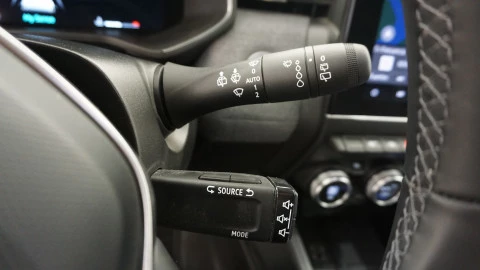 Renault Clio techno Eco-G 100cv (74kW)