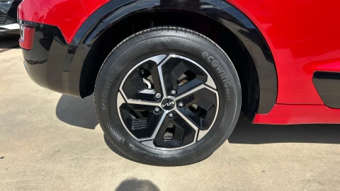 Kia Niro 1.6 GDi PHEV 135kW (183CV) Drive