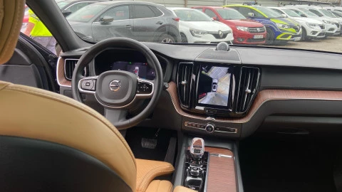 Volvo XC60 2.0 B4 D AWD Ultimate Dark Auto