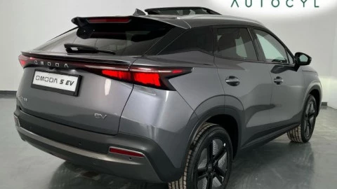 Omoda 5 EV EV Premium 155kW (211CV) Batería 61kWh