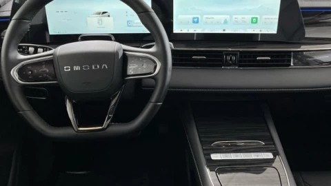 Omoda 5 EV EV Premium 155kW (211CV) Batería 61kWh