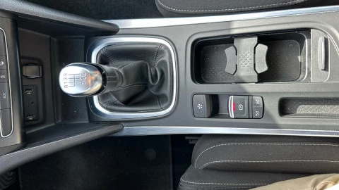 Renault Megane S.T. Zen Tce GPF 103kW (140CV) - 18