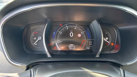 Renault Megane S.T. Zen Tce GPF 103kW (140CV) - 18