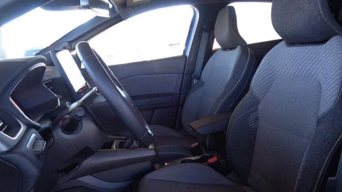 Renault Captur   TCe Techno 67kW