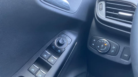 Ford Puma 1.0 EcoBoost 155cv Titanium X MHEV Auto