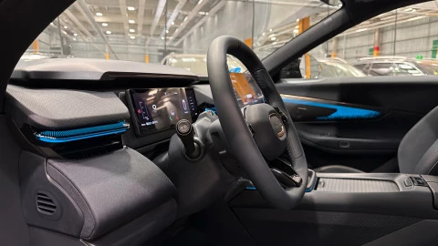 Lynk & Co 08 1.5 PHEV More 257 kW (350 CV)