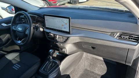 Ford Focus 1.0 Ecoboost MHEV 114kW Active Auto