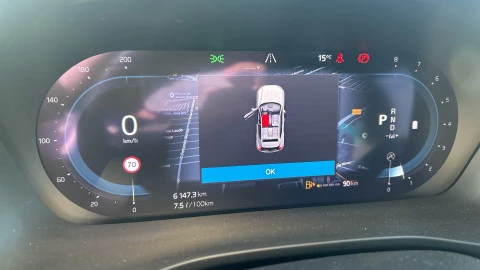 Volvo XC40 2.0 B3 G Core Dark Auto