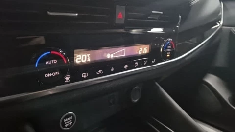 Nissan Qashqai DIG-T 103kW N-Connecta