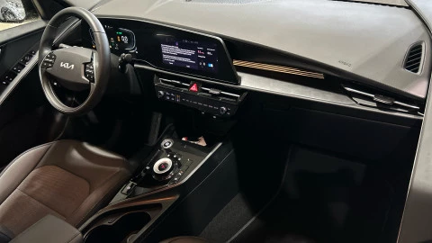 Kia Niro 1.6 GDi HEV 95kW (129CV) Drive